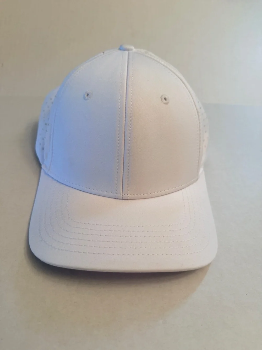 UNRL Mid-Pro Men’s Snapback‎ Cap White Vented Adjustable Blank Front Logo Back